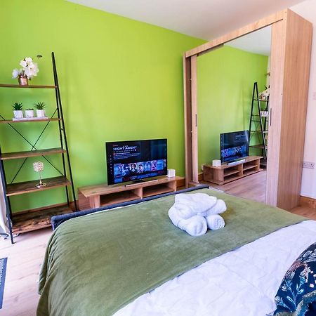 090 Beautiful 1 Bedroom Flat Near Luton Town And Station 외부 사진