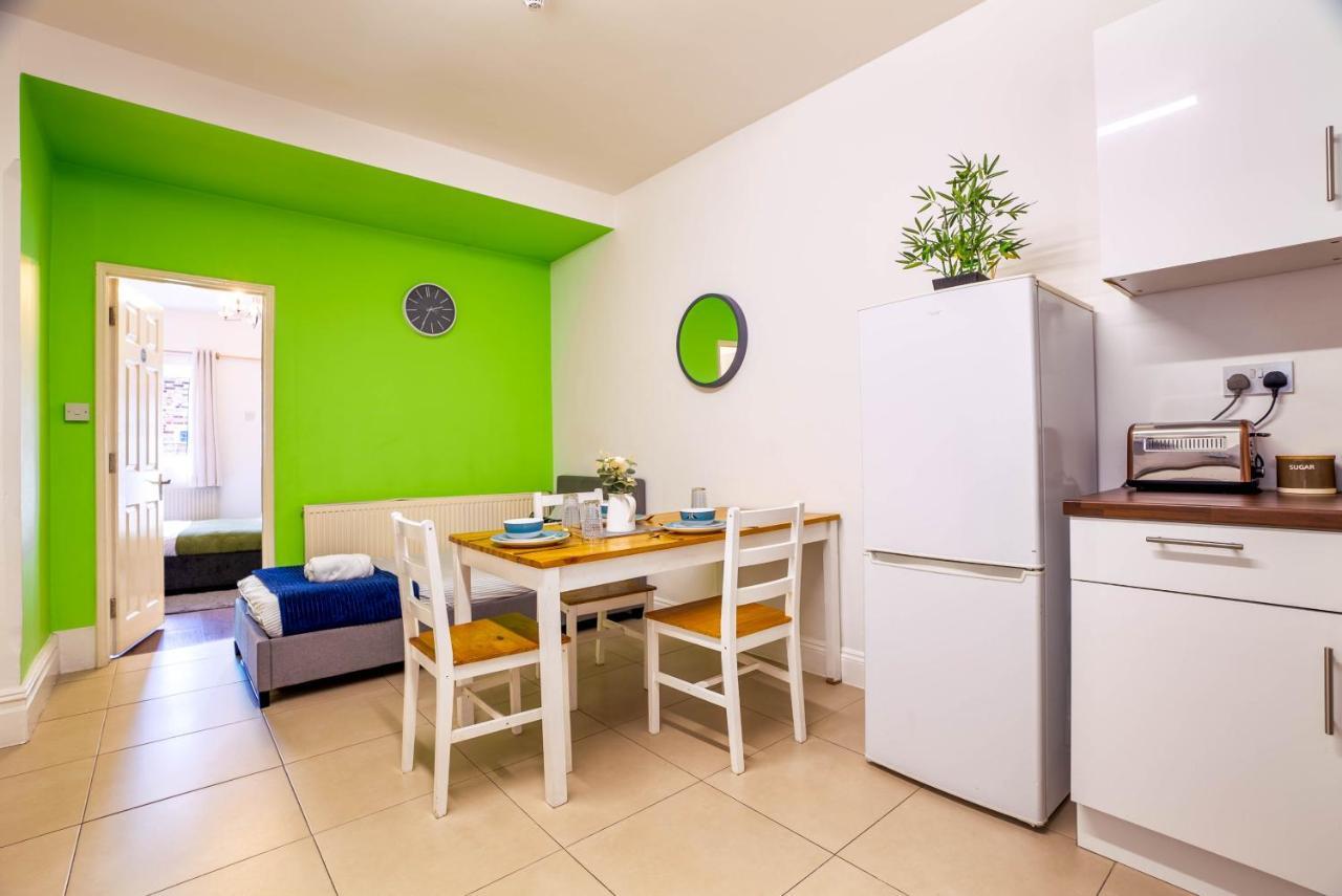 090 Beautiful 1 Bedroom Flat Near Luton Town And Station 외부 사진